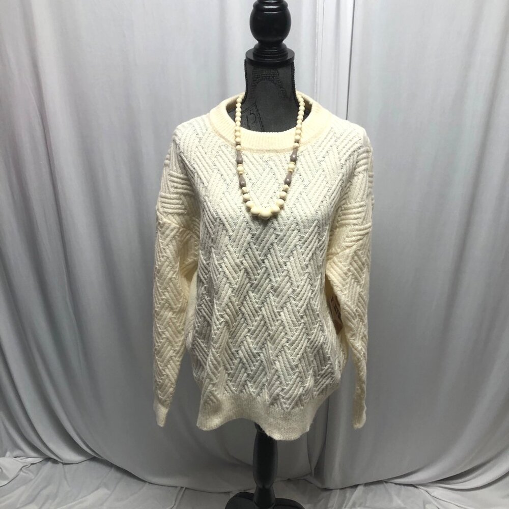 Epretty Cream Textured Knit Pullover Sweater Womens Size Medium Long Sleeve NEW